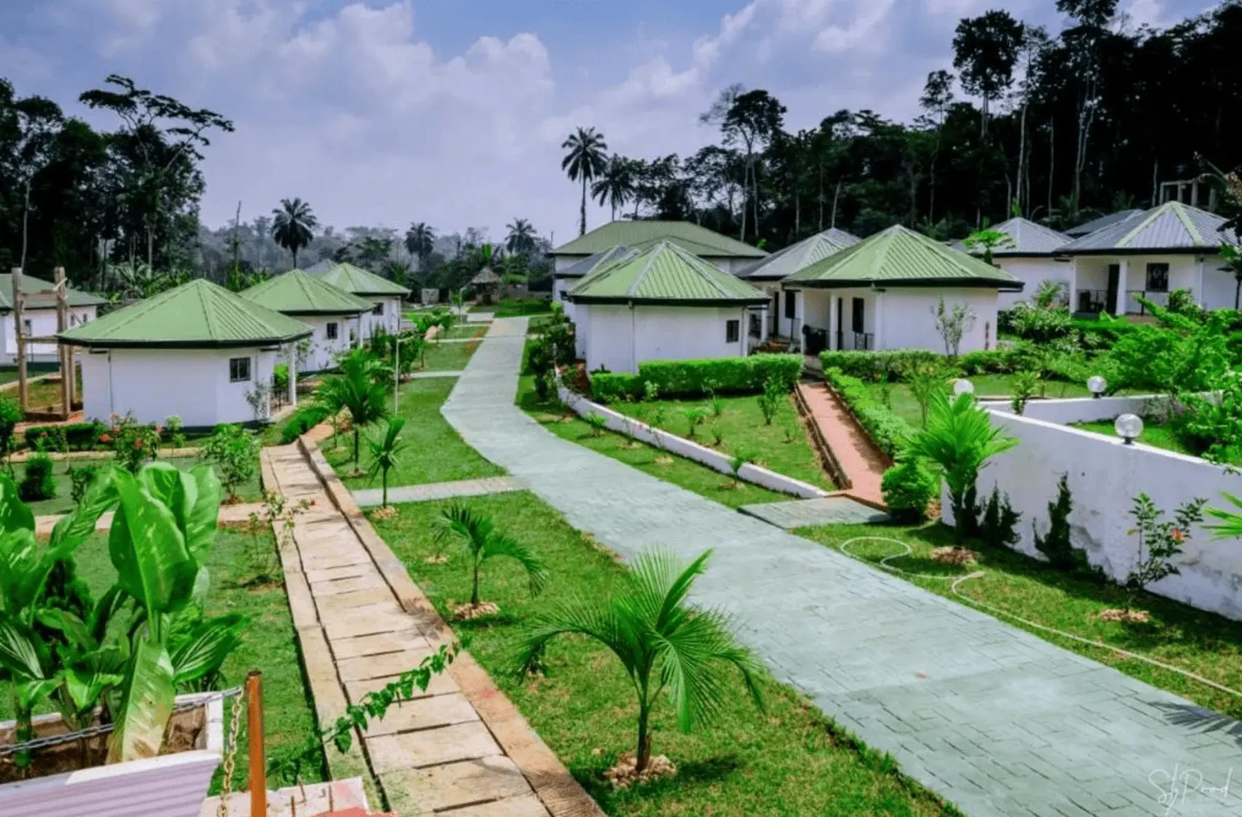 Luluti Lodges & Resort — Plateforme web de réservation